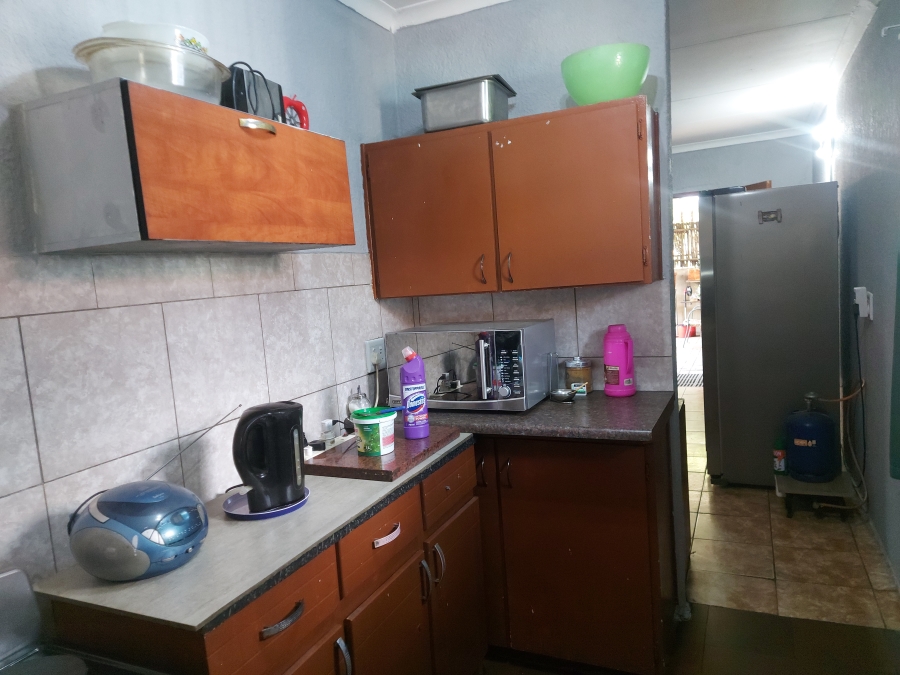 1 Bedroom Property for Sale in Rustenburg Central North West